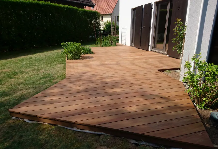 Terrasse imageant l'article sur la prestation d'aménagement bois